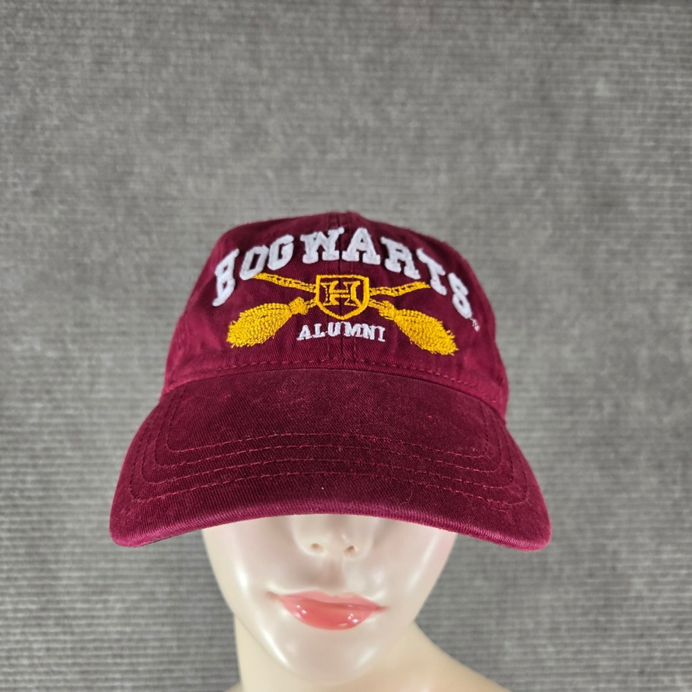 Harry Potter Unisex OSFM‎ Burgundy Hogwarts Alumni Embroidered Baseball Hat - Picture 2 of 8